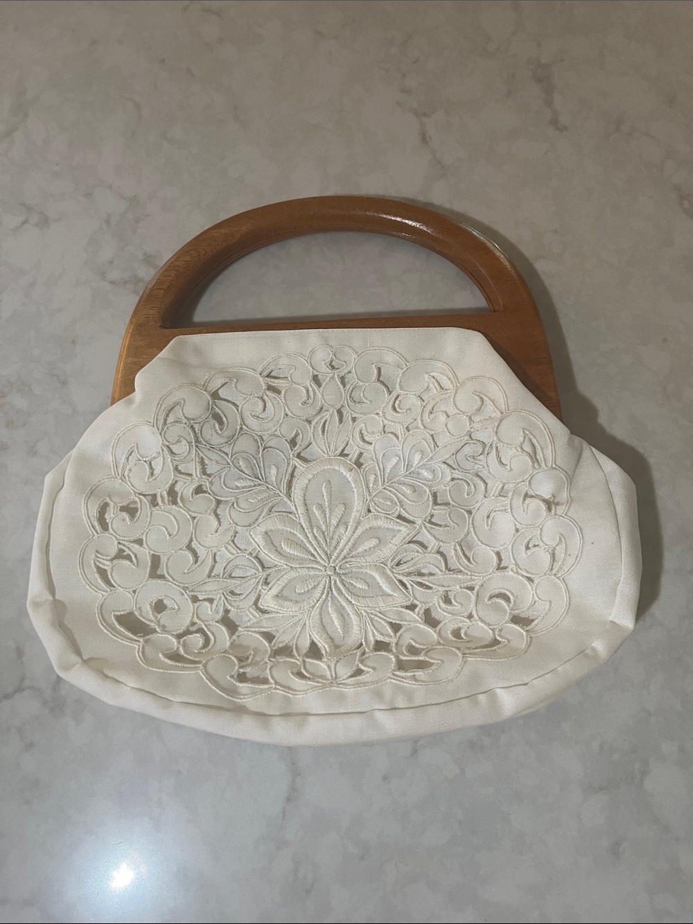 Vintage Cream Lace Bermuda Bag snap on cover